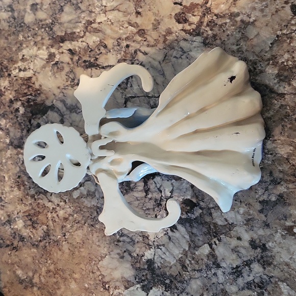 Blur Skies Ceramic Angel - Picture 5 of 5